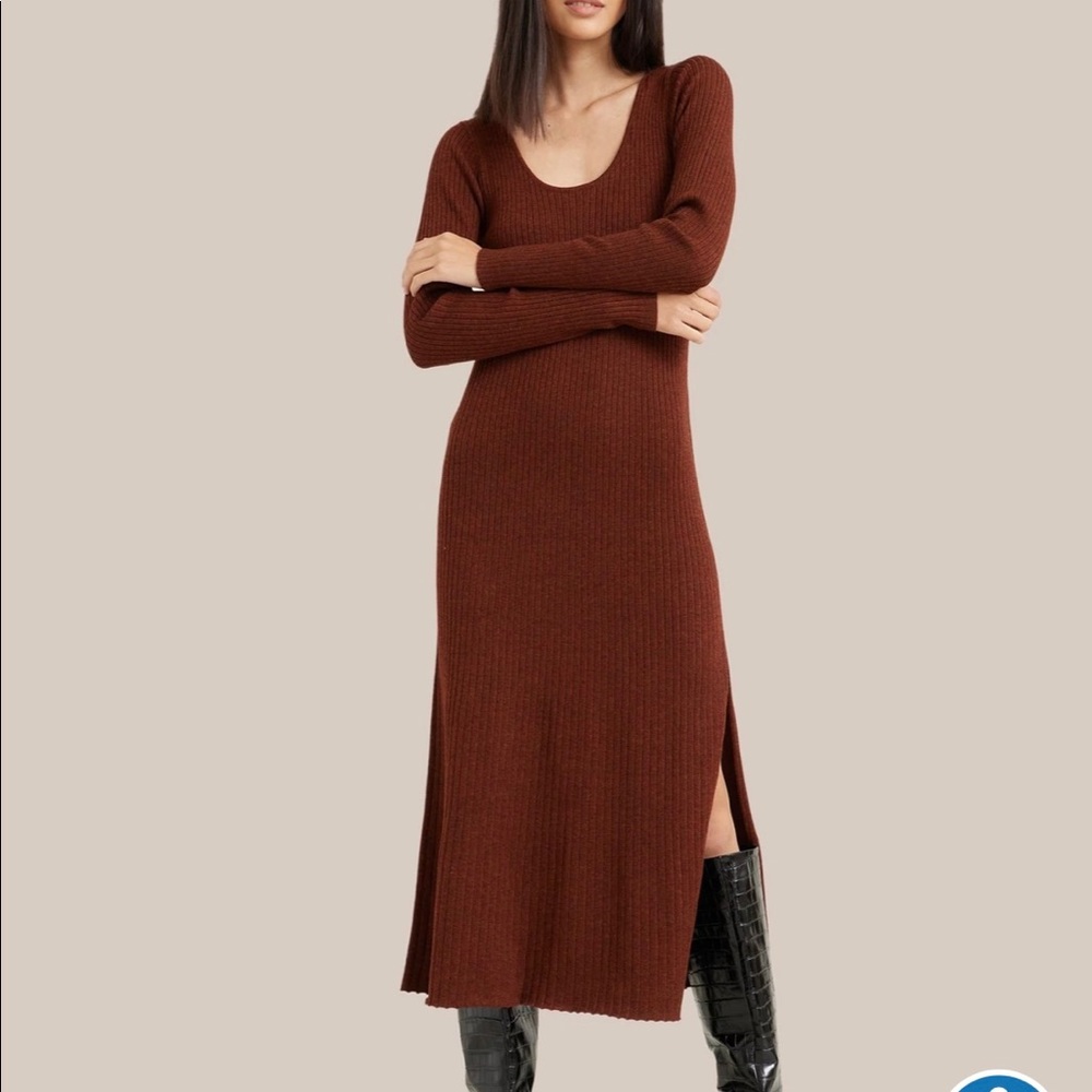 Modern Citizen Dara Circle-Back Long-Sleeve Midi Dress